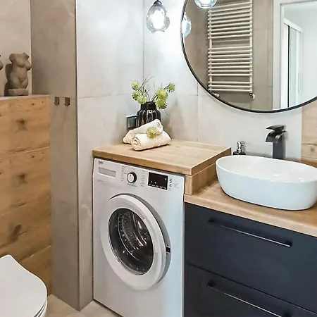 2 Bedroom Gorgeous In